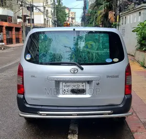 টয়োটা প্রোবক্স ২০১২ সিলভার
