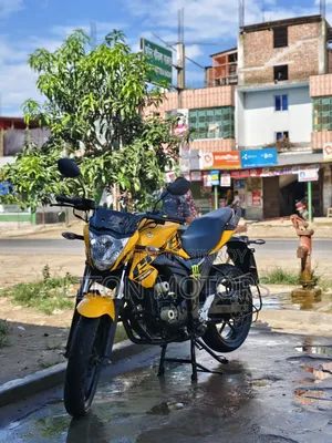 Suzuki Gixxer Monotone 2022 Yellow