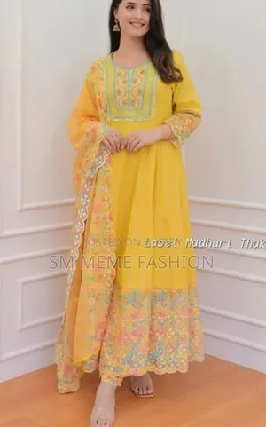 Ready-made Gown Three-Piece