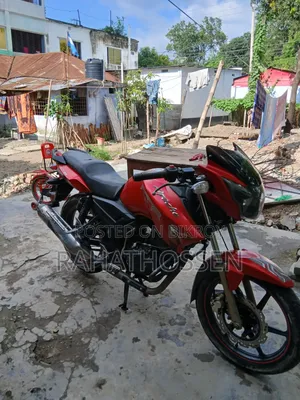 UM Rockville 125 2018 Red
