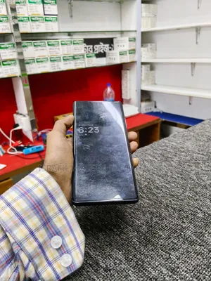 ওয়ানপ্লাস ১২আর ১২৮ জিবি ব্ল্যাক