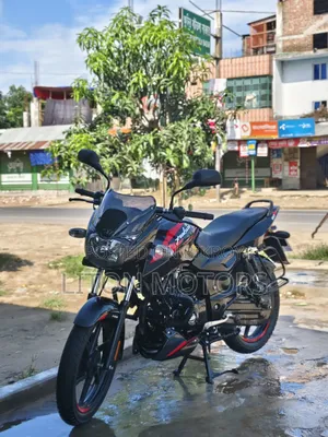 বাজাজ পালসার ১৫০ ২০২৬ কালো