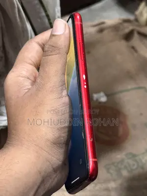 Apple iPhone XR 64 GB Red