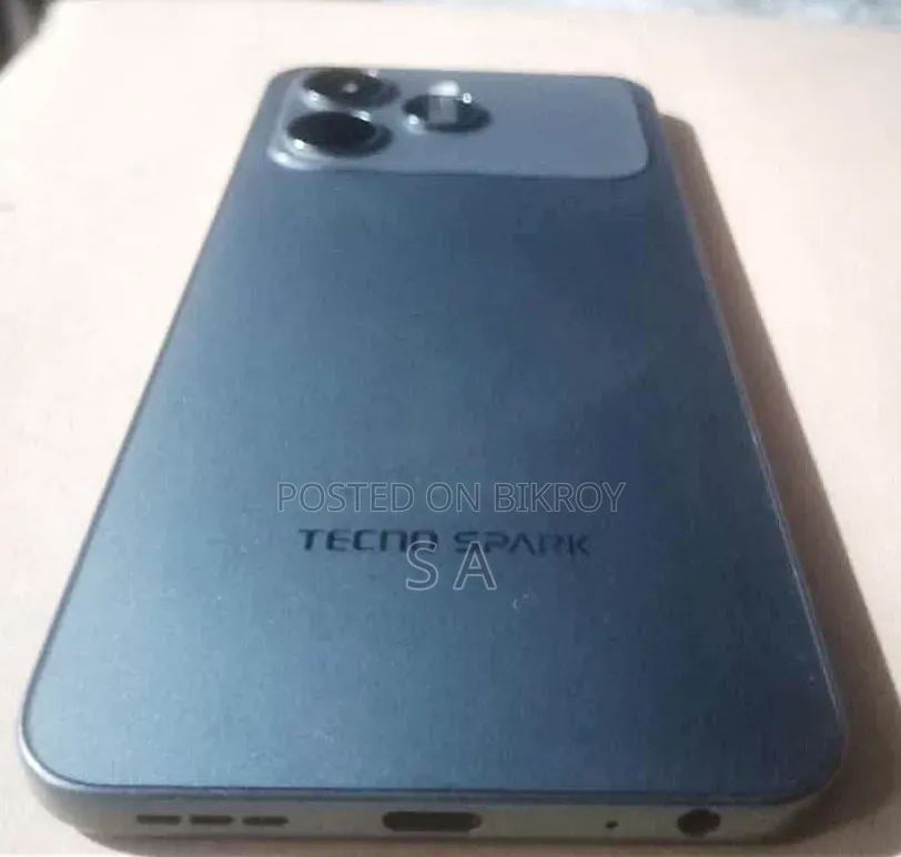 Tecno Spark 40 128 GB Black