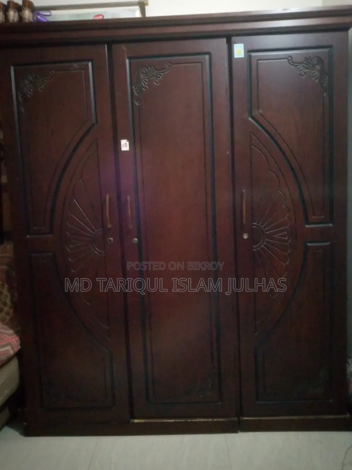 An Almirah for Sale