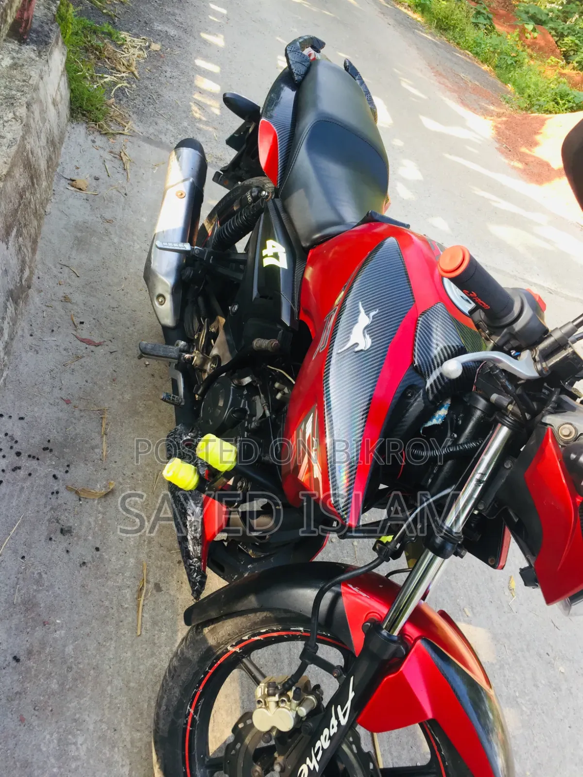 TVS Apache RTR 160 2V 2017 Red