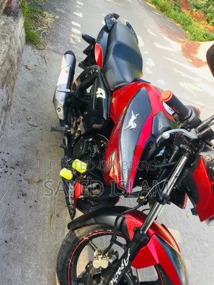 TVS Apache RTR 160 2V 2017 Red