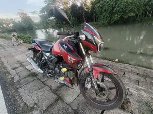 TVS Apache RTR 160 2V 2017 Red