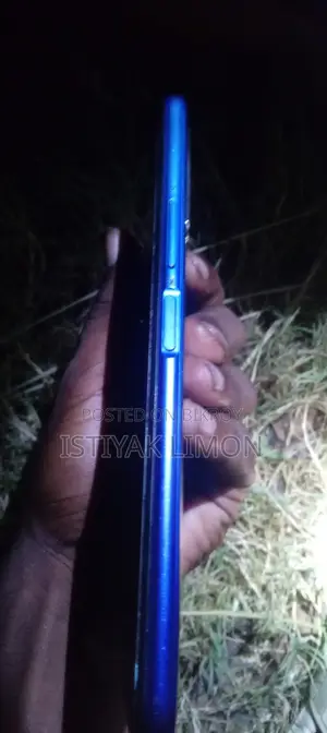 Vivo Y20 64 GB Blue