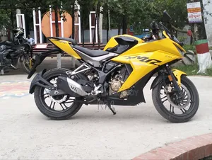 Hero Karizma XMR 210 2024 Yellow