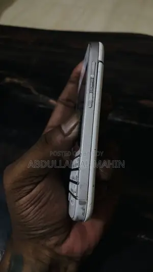 BlackBerry Q10 16 GB White