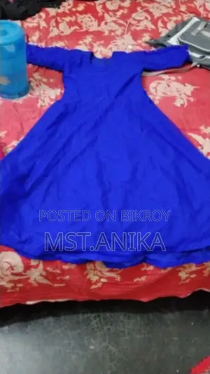 জামাগুলো বিক্রি করবো খুচরা দামে নিতে চাইলে ইনবক্সে মেসেজ দিন
