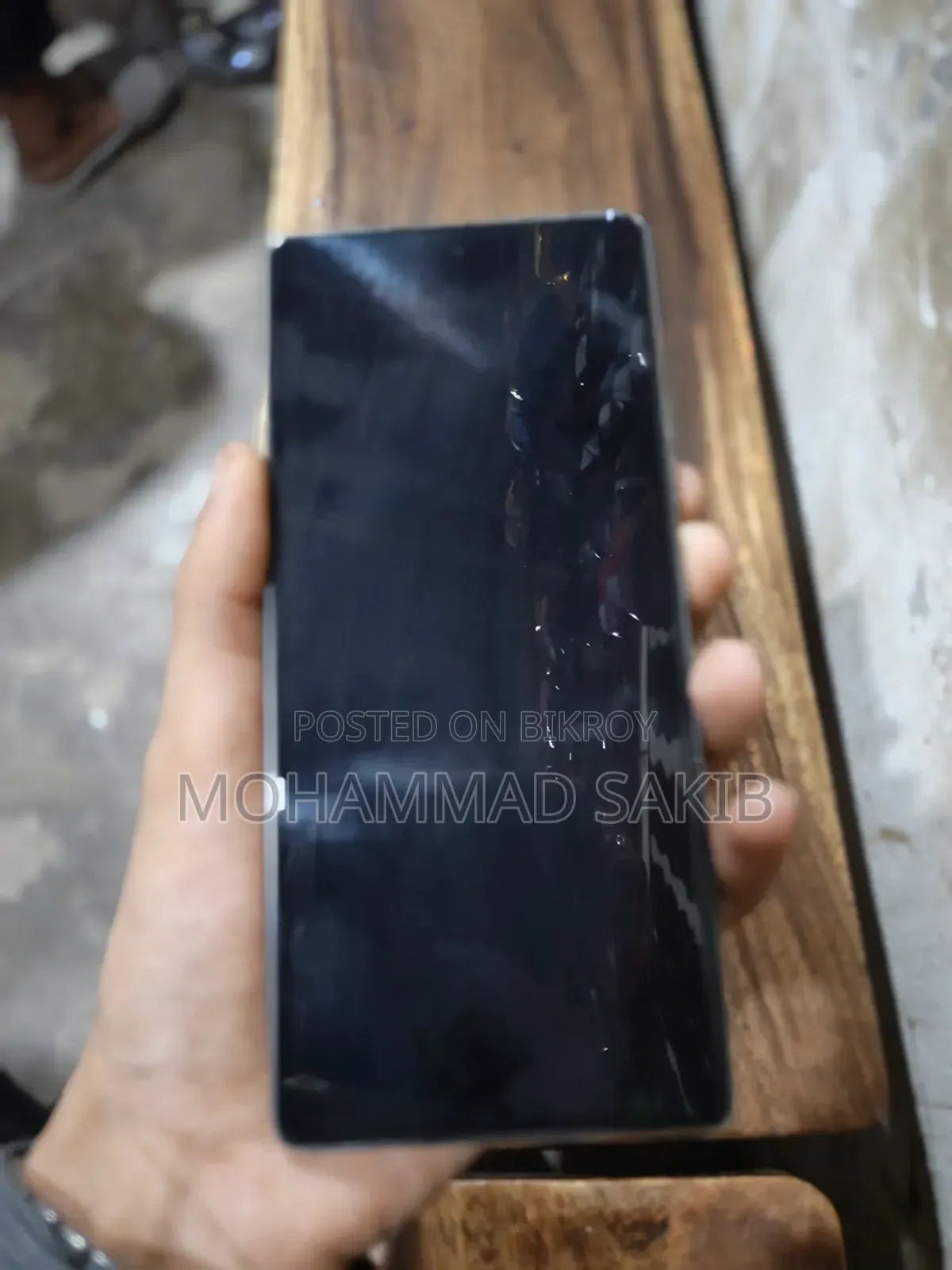 টেকনো ক্যামন ৪০ ১২৮ জিবি ব্ল্যাক