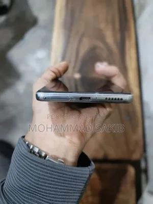টেকনো ক্যামন ৪০ ১২৮ জিবি ব্ল্যাক