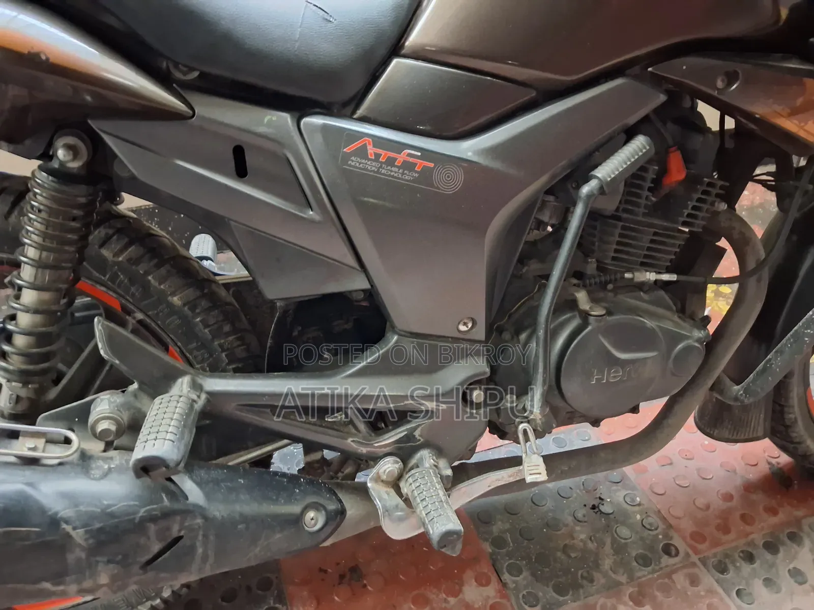 হিরো হাঙ্ক ২০১৮ গ্রে