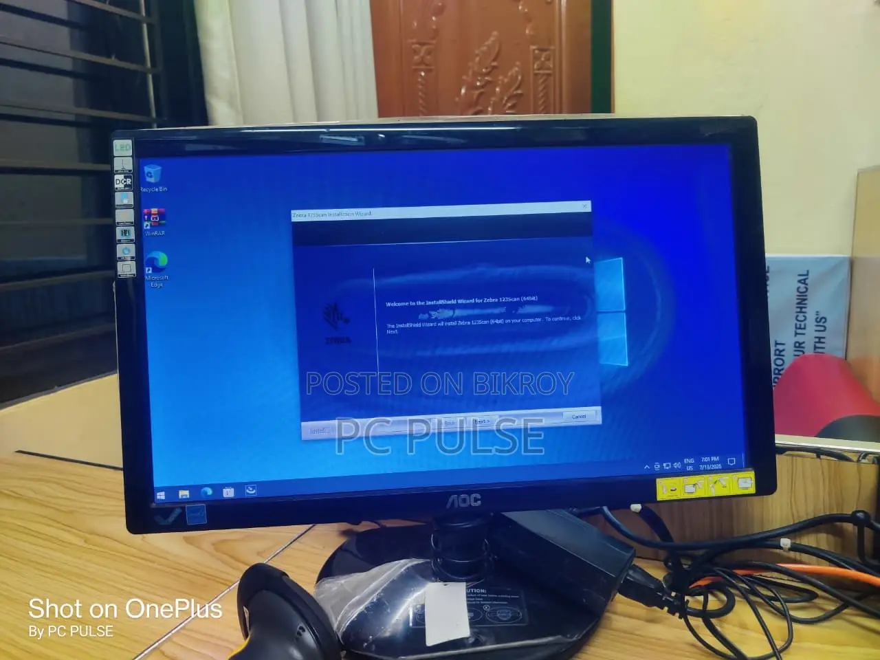 AOC 19" Ultra-Slim LED Monitor (Model: E943Sw) - Used