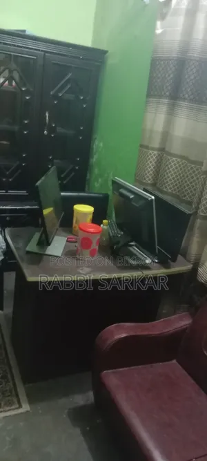 অফিসের সব মালামাল বিক্রি হবে