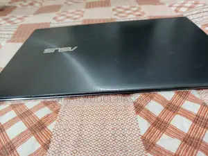 Laptop ASUS Zenbook 14 8GB Intel Core i7 SSD 500GB
