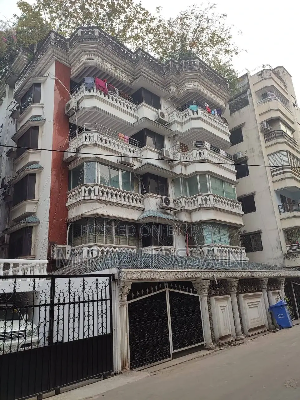 মহাখালী ডিওএইচএস-এ ৪ বেডরুমের অ্যাপার্টমেন্ট বিক্রয়ের জন্য