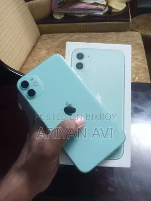 New Apple iPhone 11 128 GB Purple