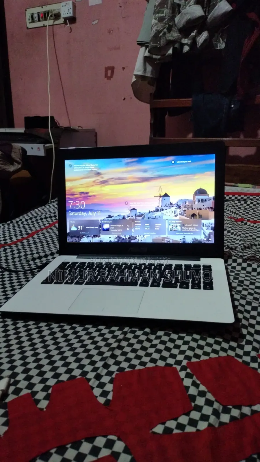 Laptop ASUS X553MA 4GB Intel Pentium HDD+SSD 128GB
