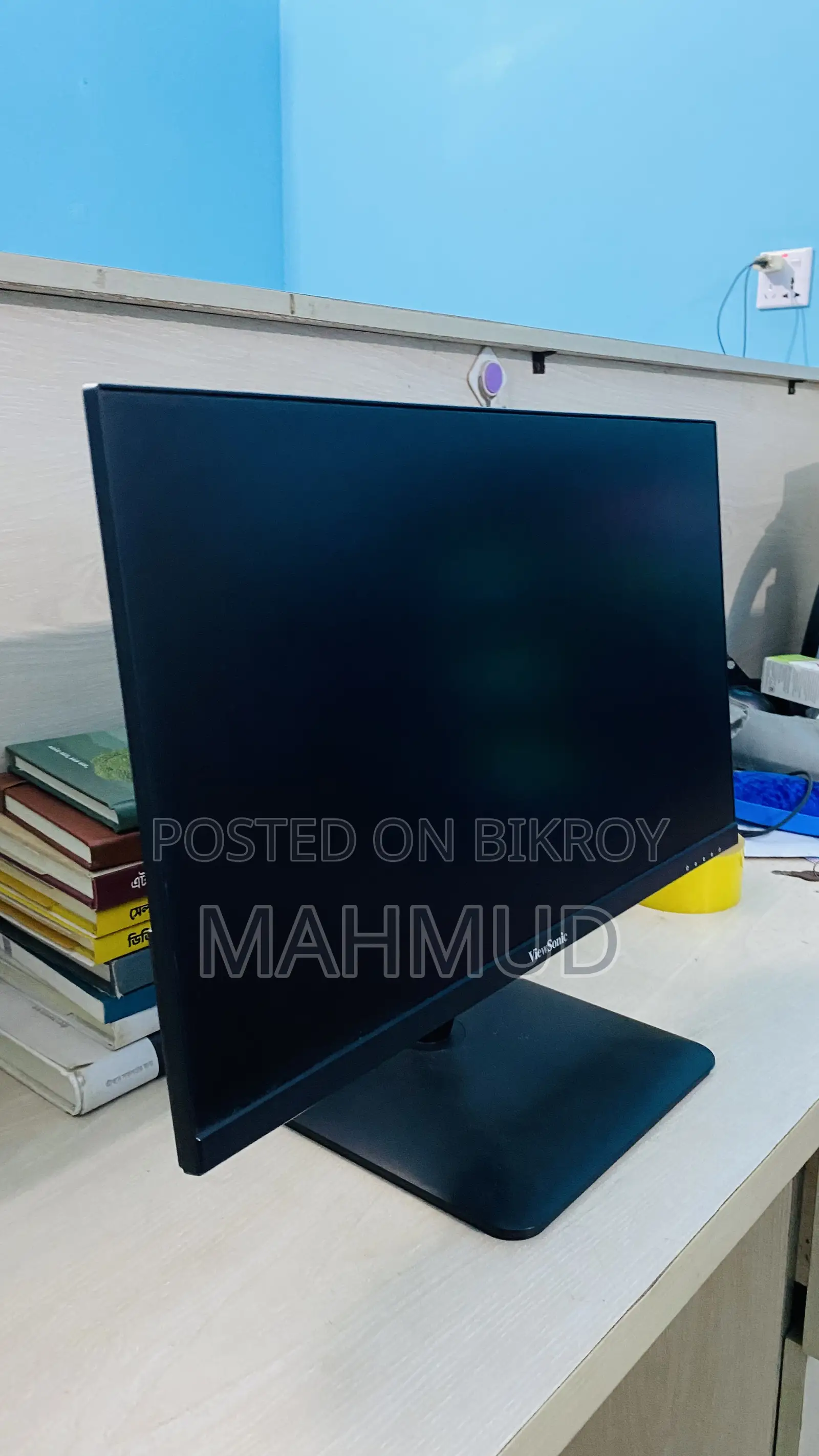 LED Monitor