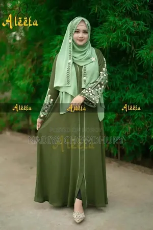 🌸 Hasnahena Burqa 🌸 Fabric: Imported Dubai Cherry 🌸 Work: Sleeves