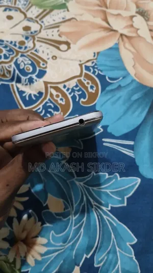 Samsung Galaxy J7 32 GB Rose Gold