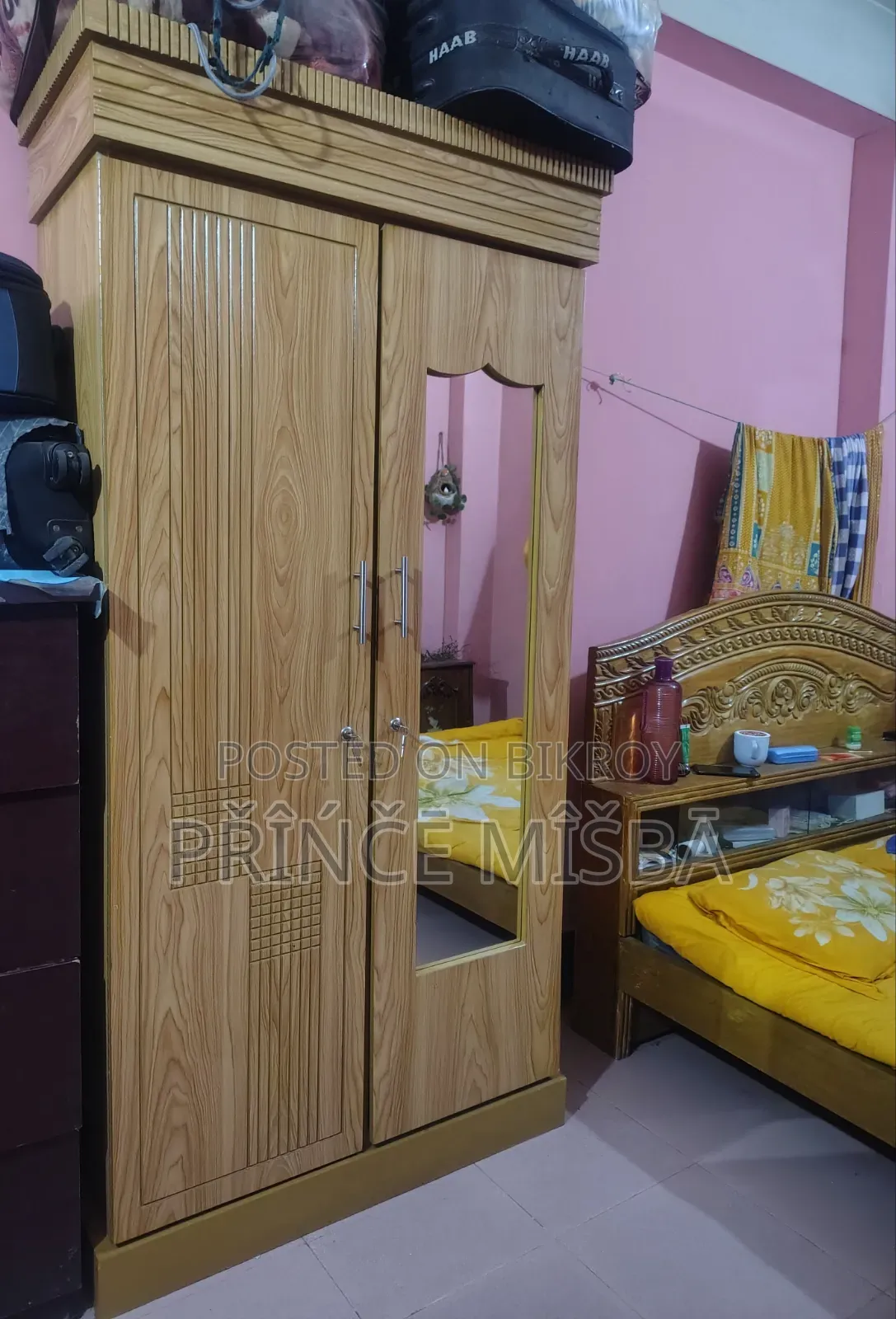 Melamine Wood Almirah