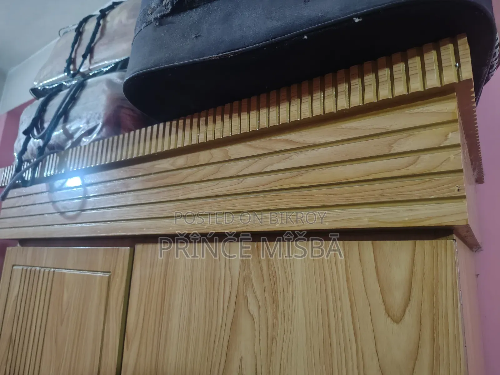 Melamine Wood Almirah