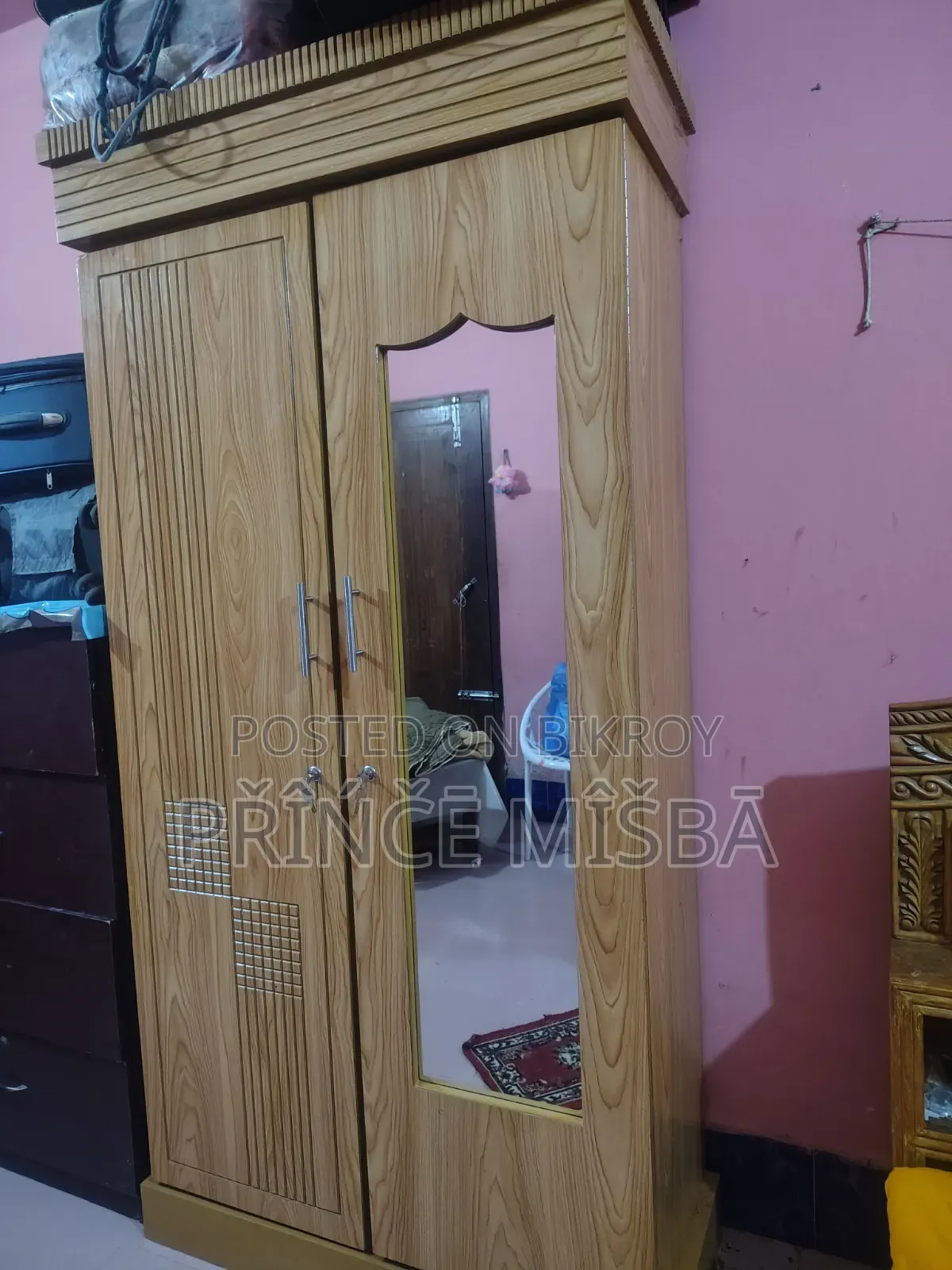 Melamine Wood Almirah
