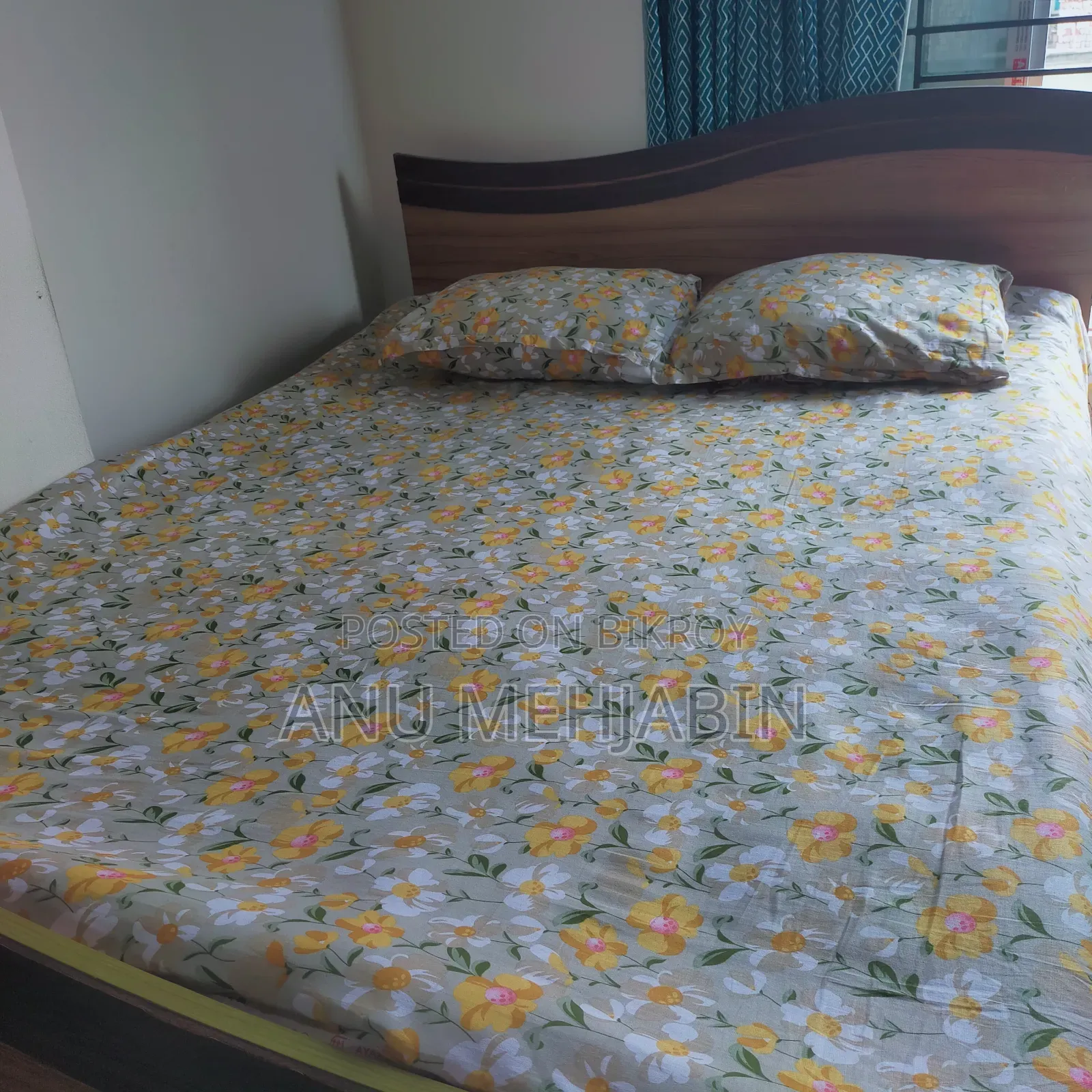 ওটবি ৬ ফুট বাই ৭ ফুট খাট