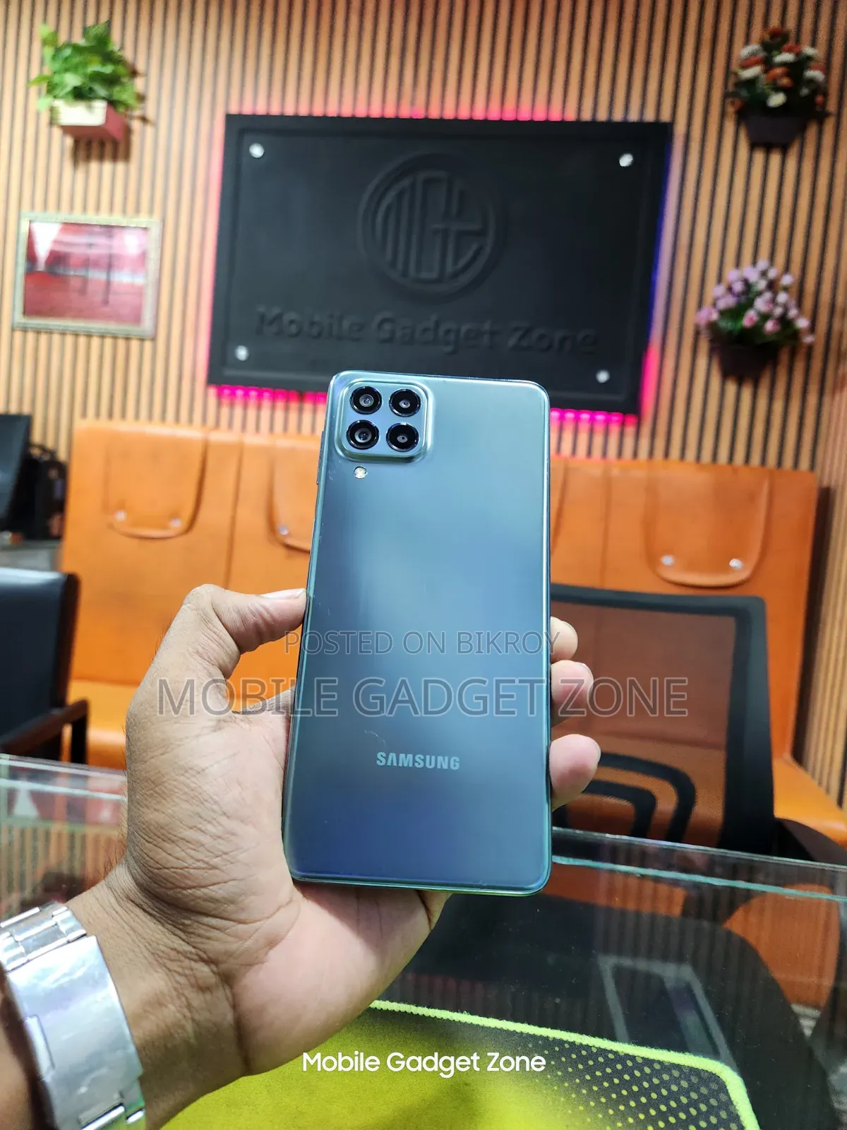 Samsung Galaxy M53 128 GB Blue