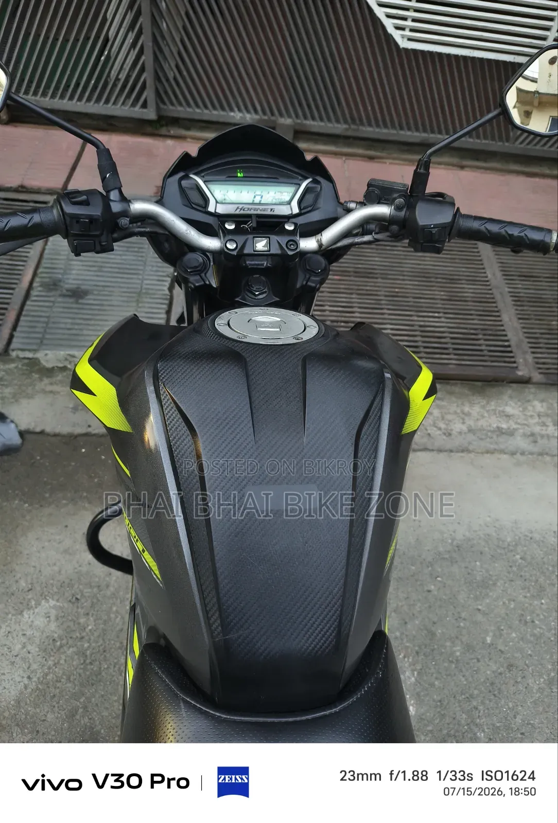 Honda Hornet 2021 Green