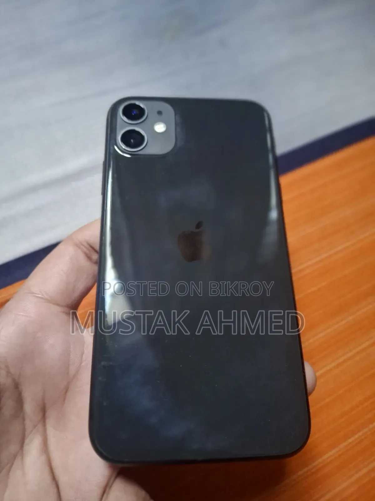 Apple iPhone 11 64 GB Black