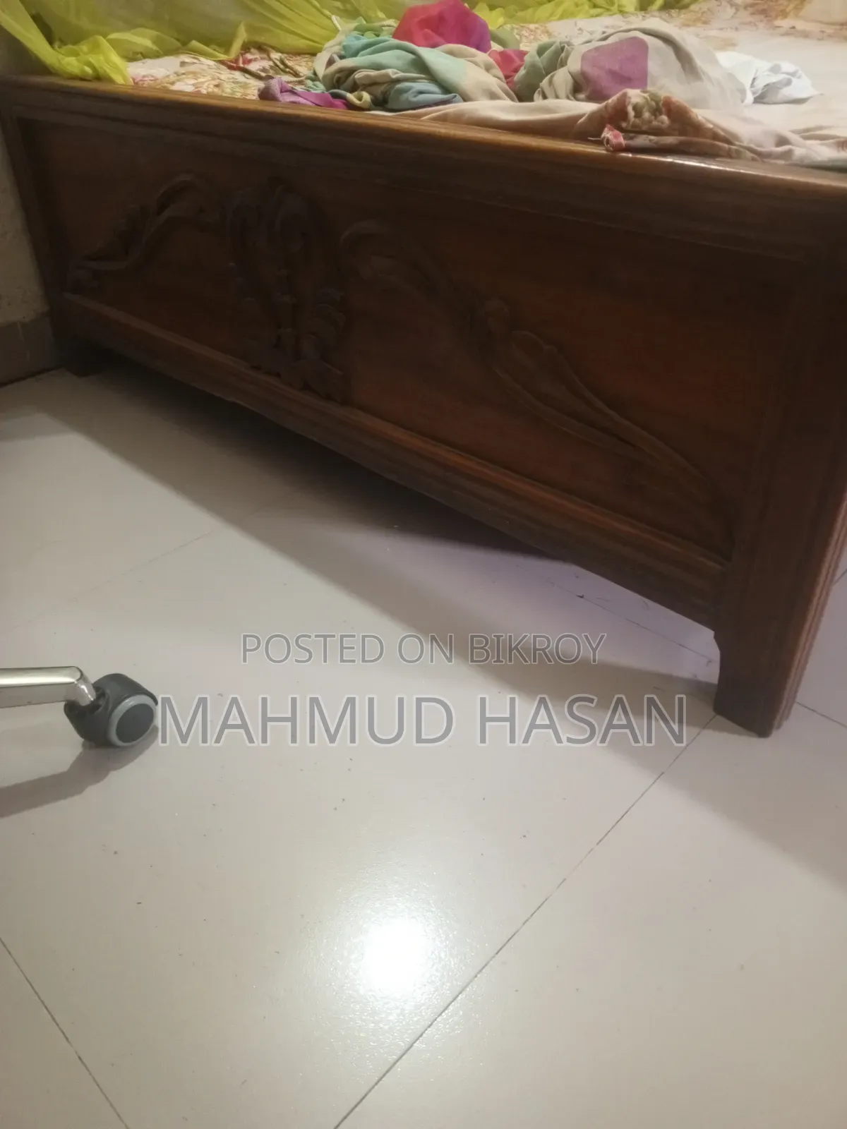 Teak wood bed 7/4 feet