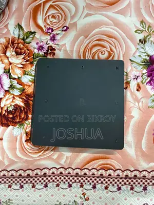 PS4 Slim 500GB (2020)