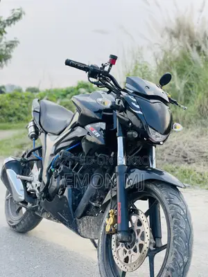 সুজুকি জিক্সার মনোটোন ২০২৩ ব্ল্যাক