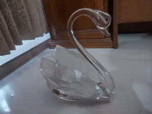 Duck Showpiece