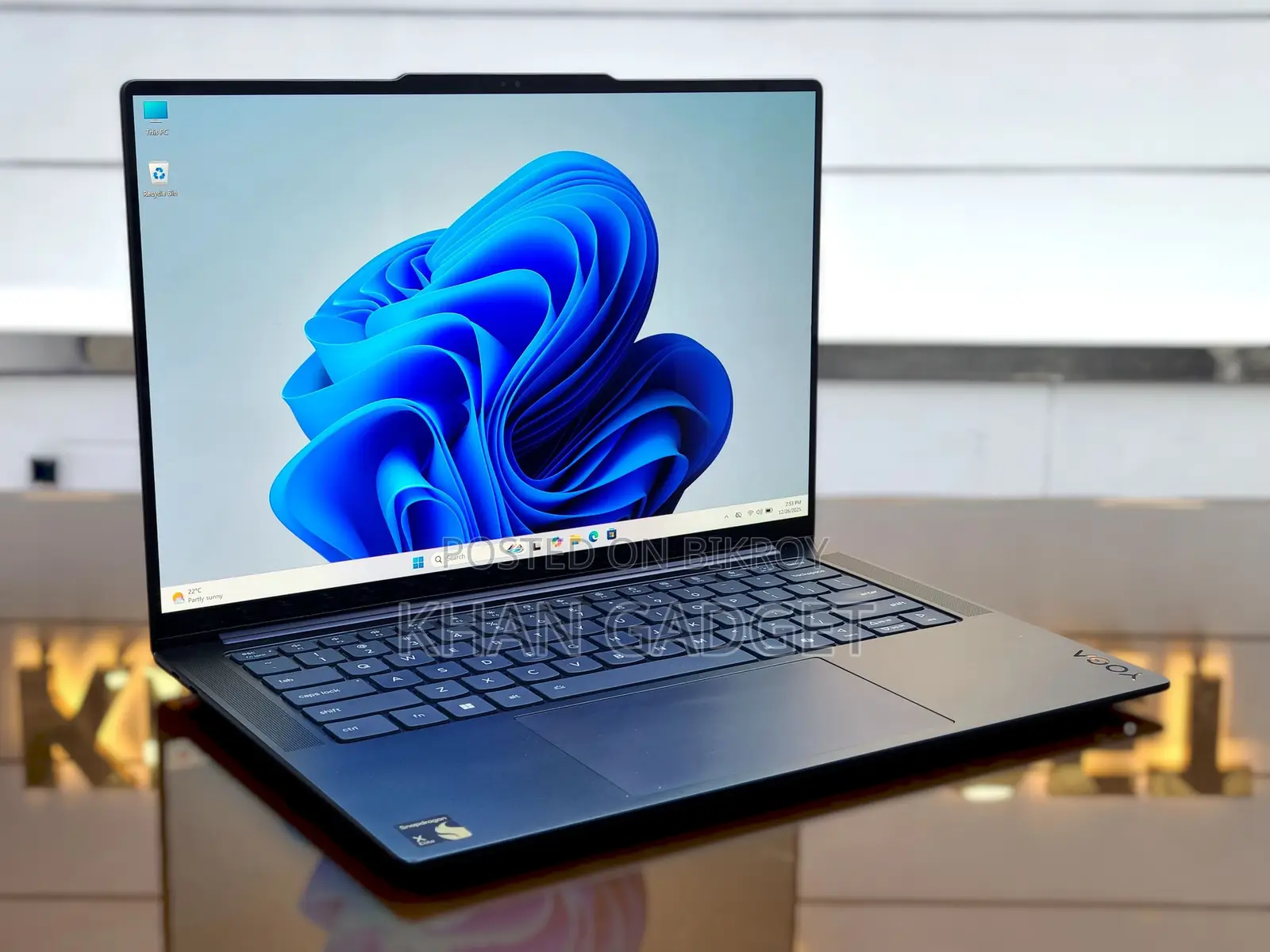 Laptop Lenovo 16GB Qualcomm Snapdragon X Elite SSD 512GB