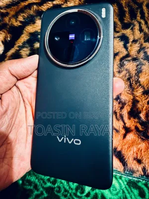 ভিভো এক্স২০০ ২৫৬ জিবি ব্ল্যাক
