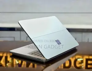 Laptop Microsoft Surface Laptop Studio 32GB Intel Core I7 SSD 1TB