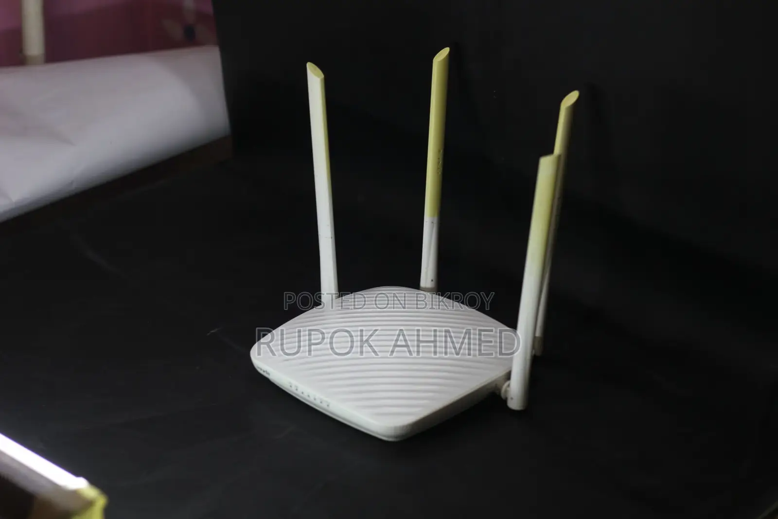 Tenda F9 600 MBPS Router