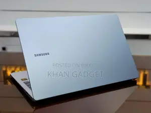 Laptop Samsung Galaxy Book4 16GB Qualcomm Snapdragon X Elite SSD 512GB