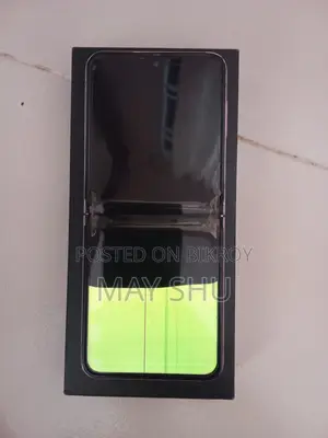 New Samsung Galaxy Z Flip5 256 GB Pink