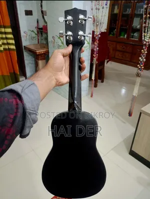 Ukulele 24 Inchi