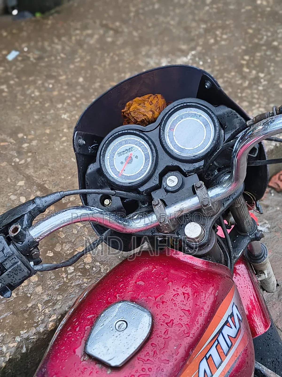 Bajaj Platina 100 2013 Red