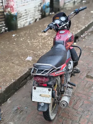 Bajaj Platina 100 2013 Red