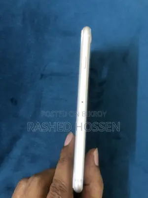 অ্যাপল আইফোন ৮ ৬৪ জিবি সাদা