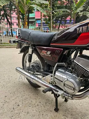 Yamaha 2004